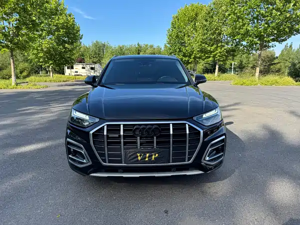 Audi Q5L 2022