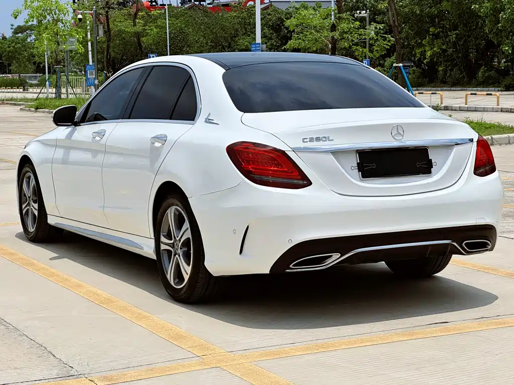 Mercedes-Benz C-Class 2020 — фото 32