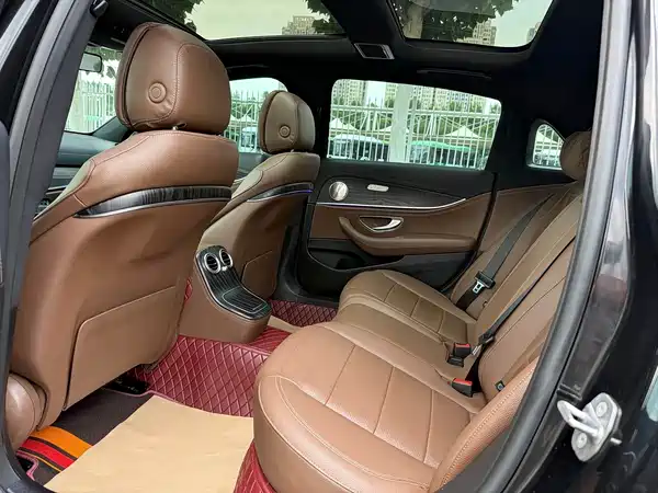 Mercedes-Benz E-Class 2020
