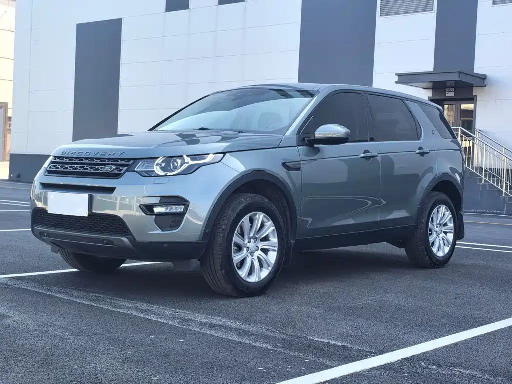 Land Rover Discovery Sport 2019 — фото 1