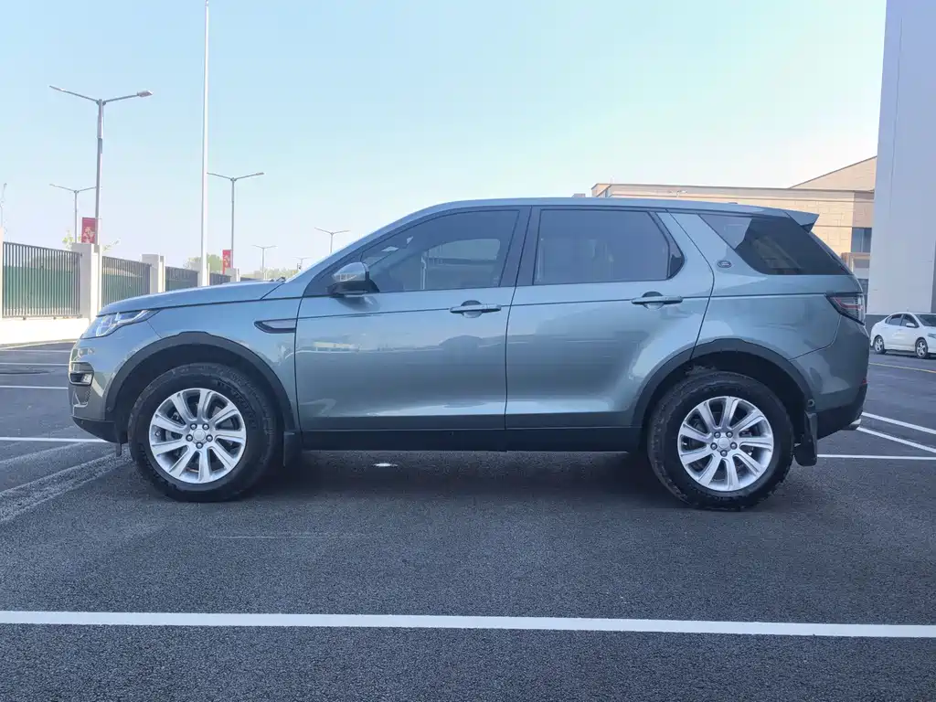 Land Rover Discovery Sport 2019 — фото 6