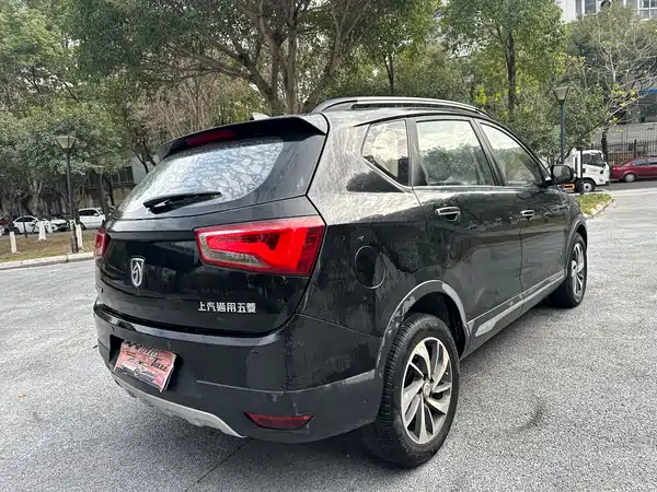Baojun 560 2015