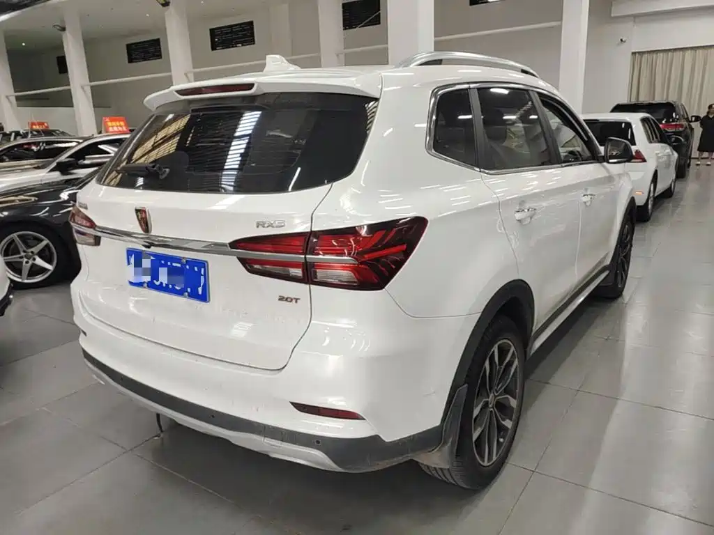 Roewe RX5 2016 — фото 7