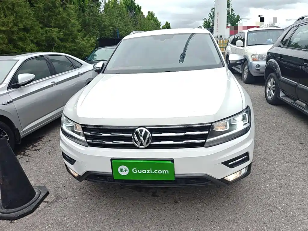 Volkswagen Tiguan L 2017 — фото 3