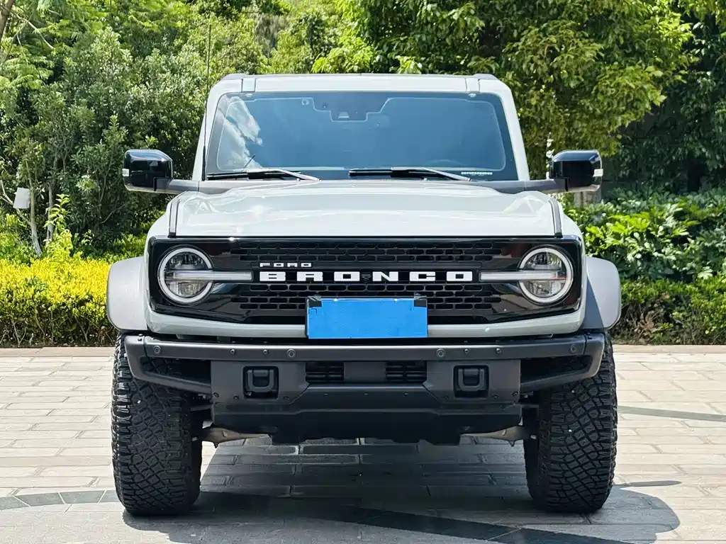 Ford Bronco 2024 — фото 2