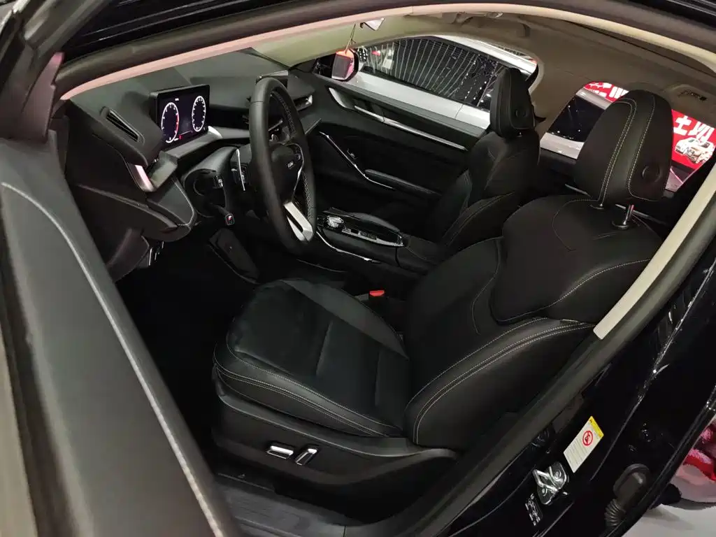Haval H6 2023 — фото 18
