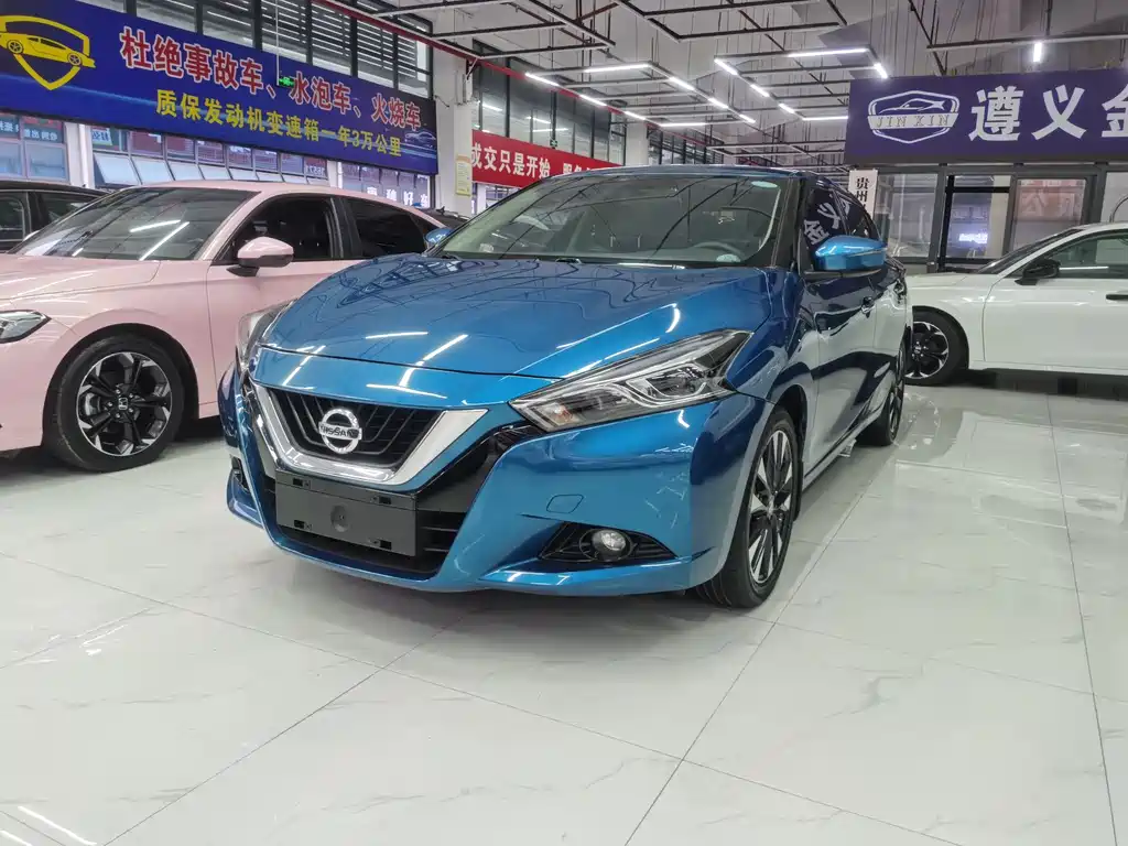 Nissan Bluebird 2018 — фото 1