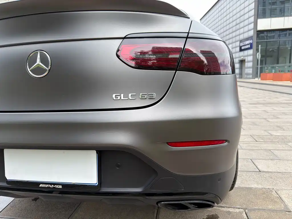 Mercedes-Benz GLC Coupe AMG 2018 — фото 36