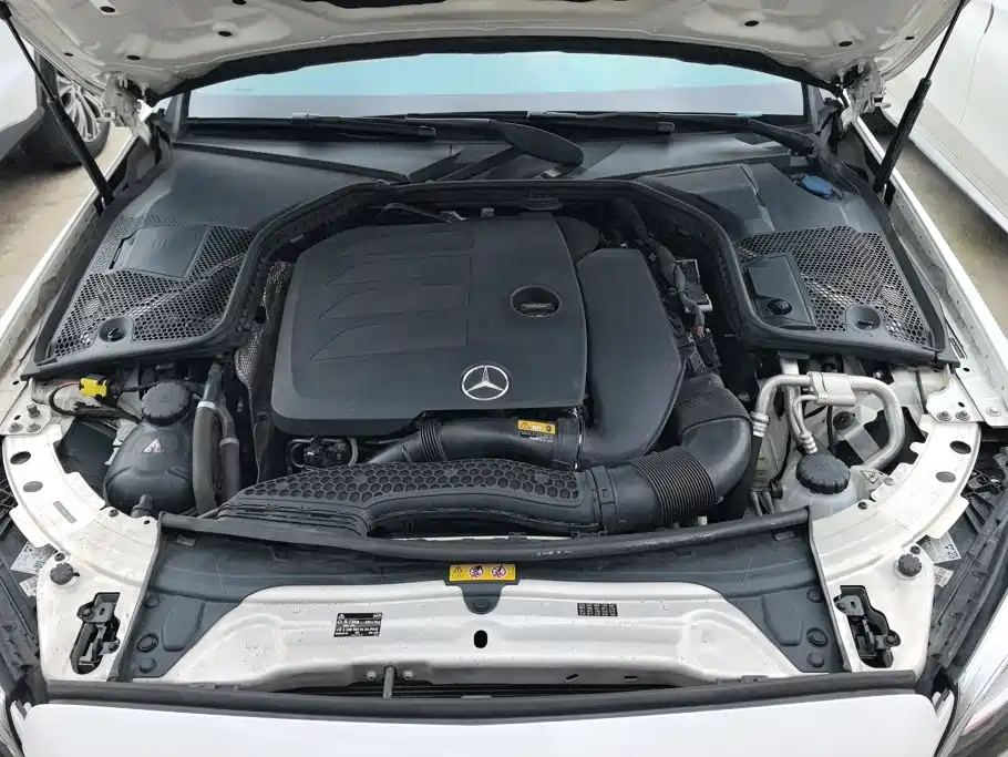 Mercedes-Benz C-Class 2019 — фото 9
