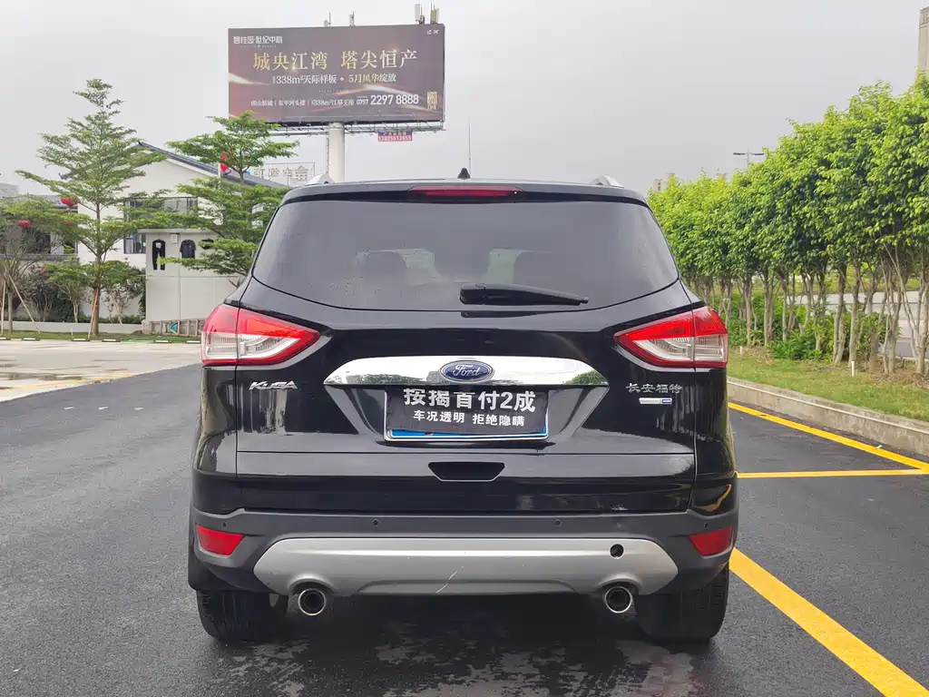 Ford Kuga 2014