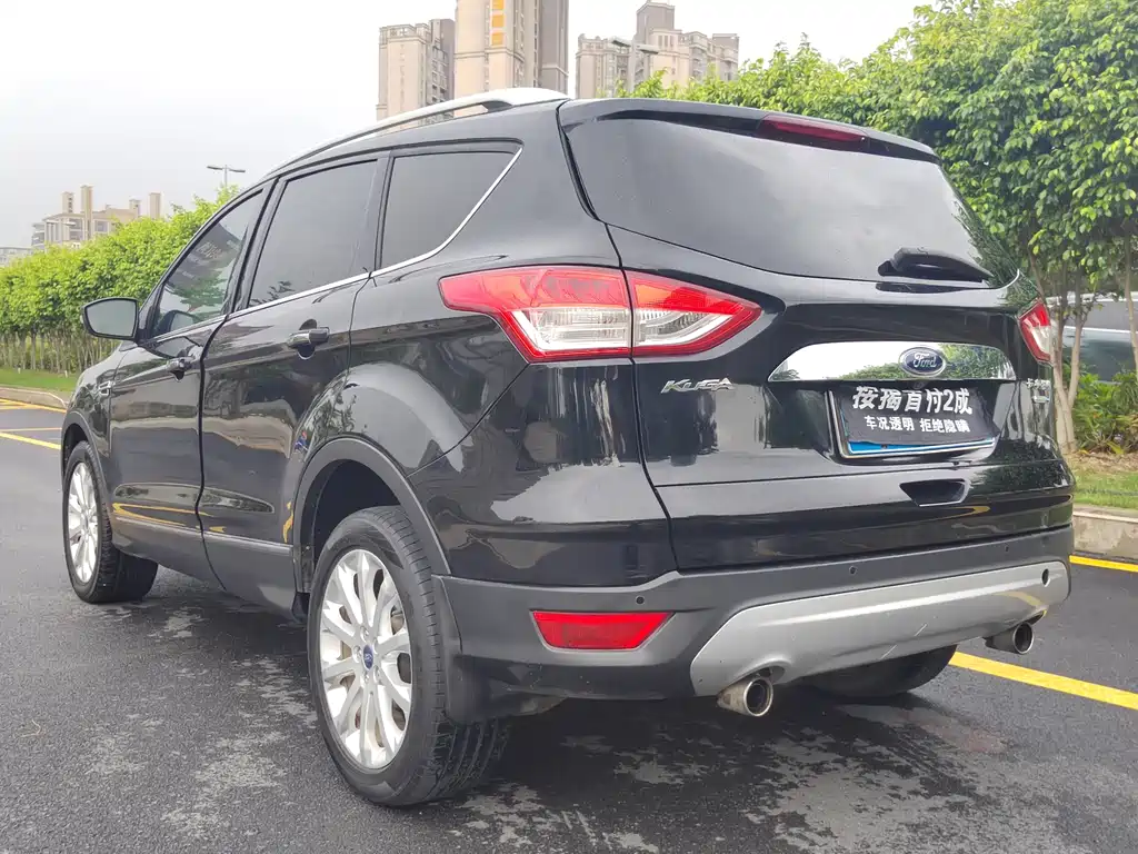 Ford Kuga 2014