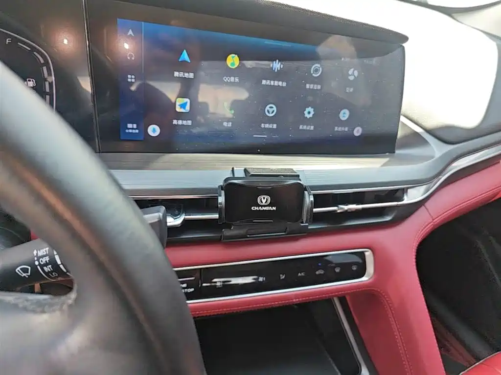 Changan CS75 PLUS 2019 — фото 13