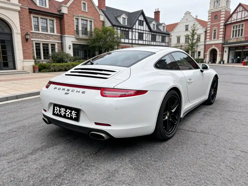 Porsche 911 2015 — фото 7