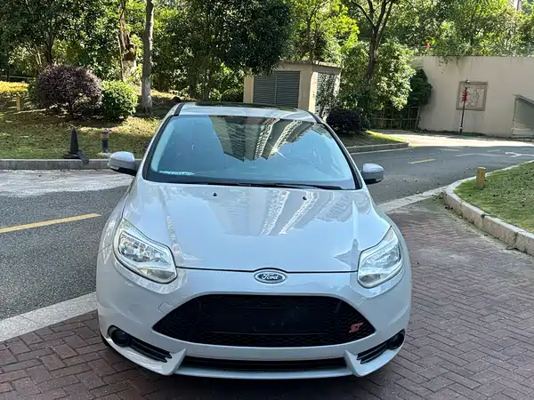 Ford Focus 2015