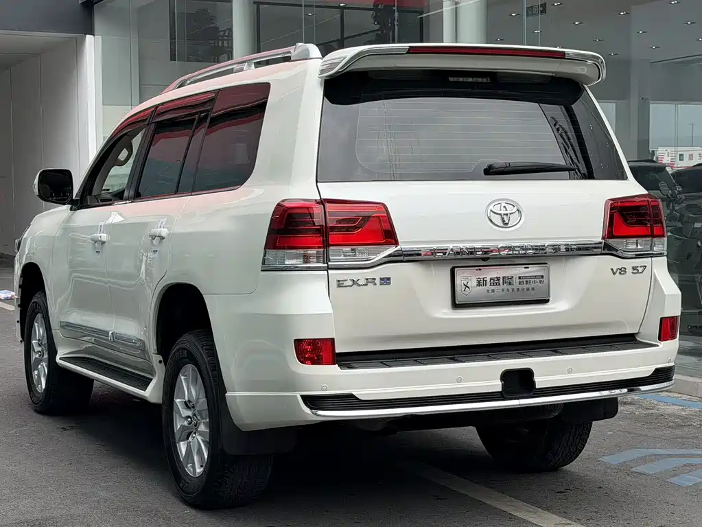 Toyota Land Cruiser 2019 — фото 4