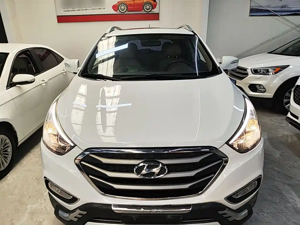 Hyundai ix35 2015 — фото 3