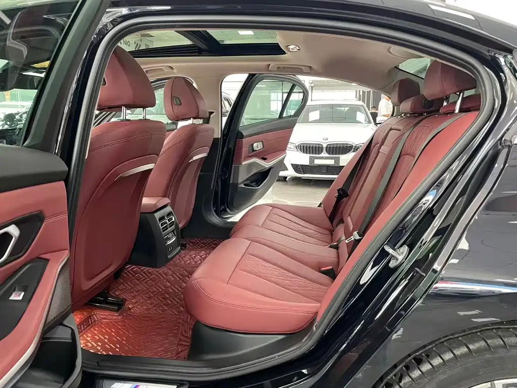 BMW 3 Series 2022