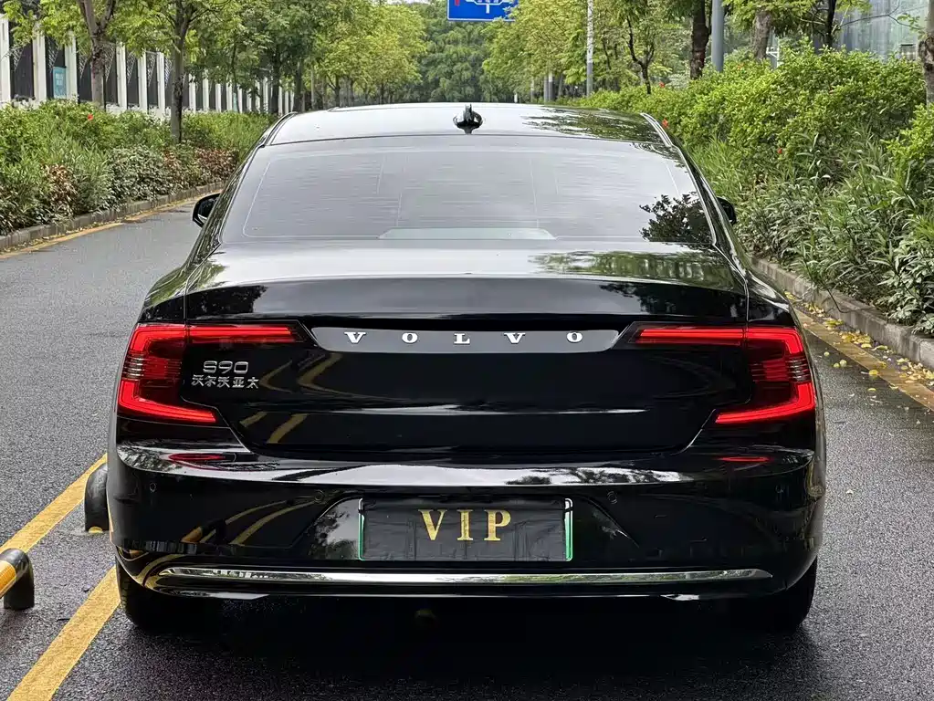 Volvo S90 PHEV 2023 — фото 8