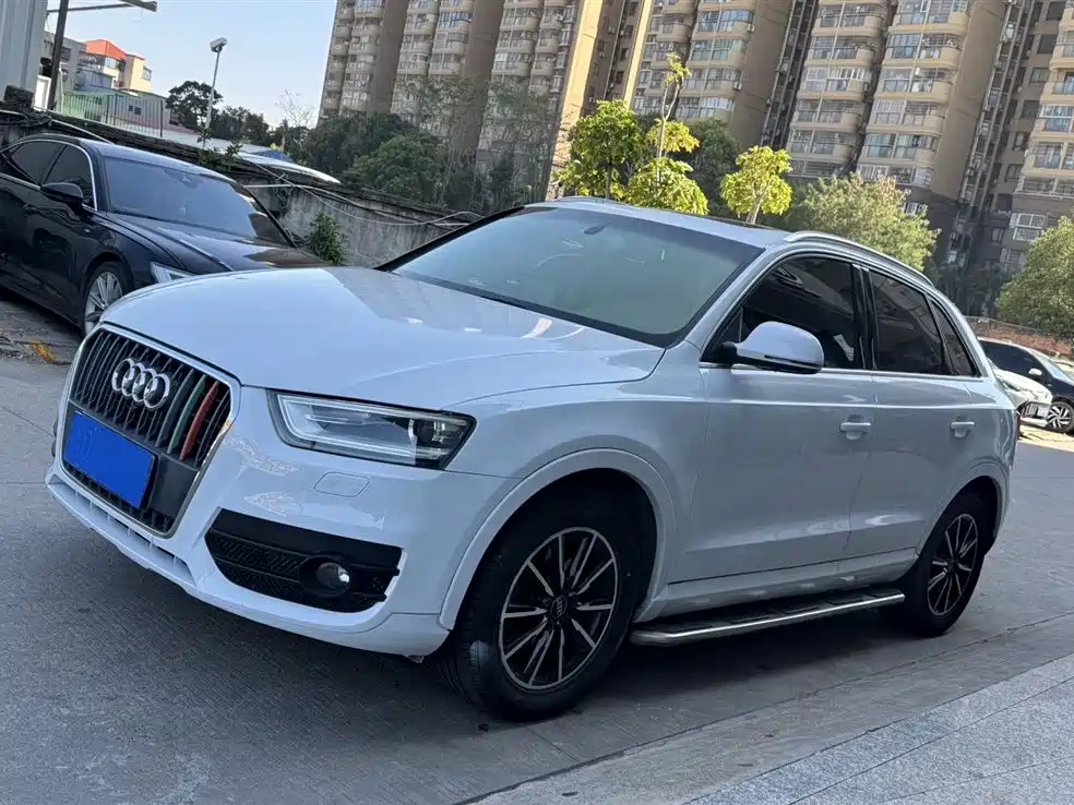 Audi Q3 2016 — фото 1