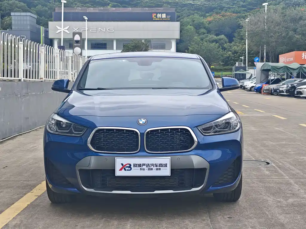 BMW X2 2022 — фото 3