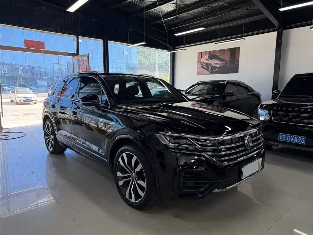 Volkswagen Touareg 2019 — фото 3