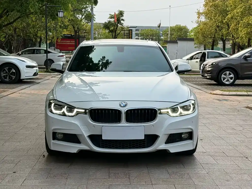 BMW 3 Series 2017 — фото 2