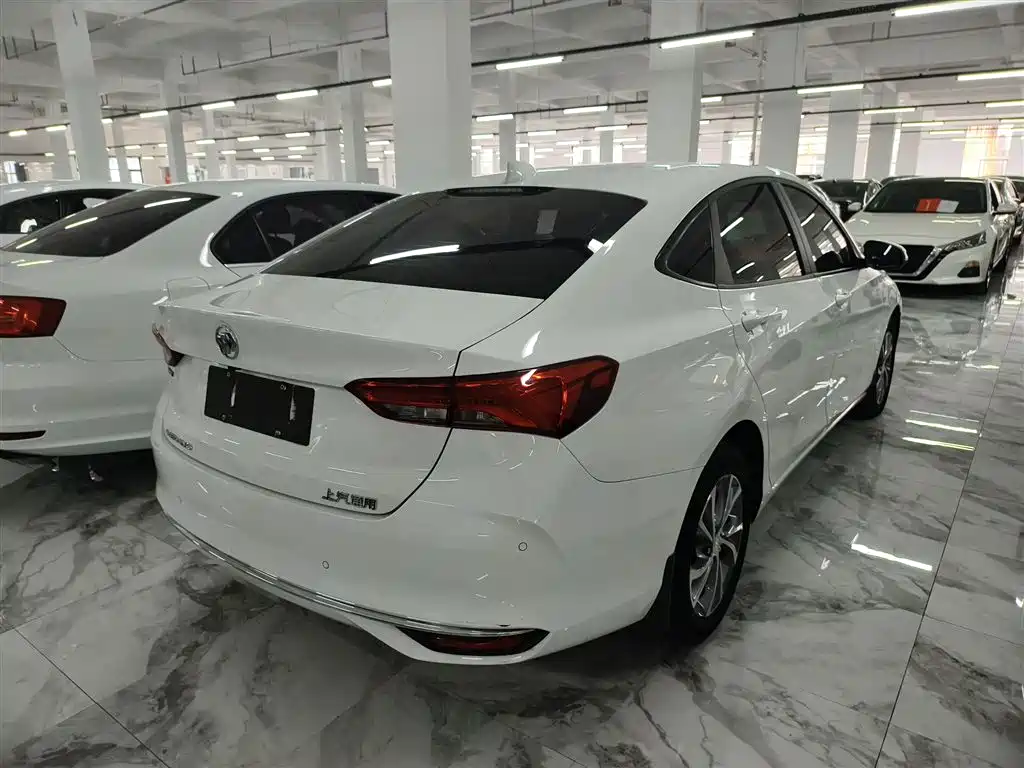 Buick Verano 2023 — фото 10