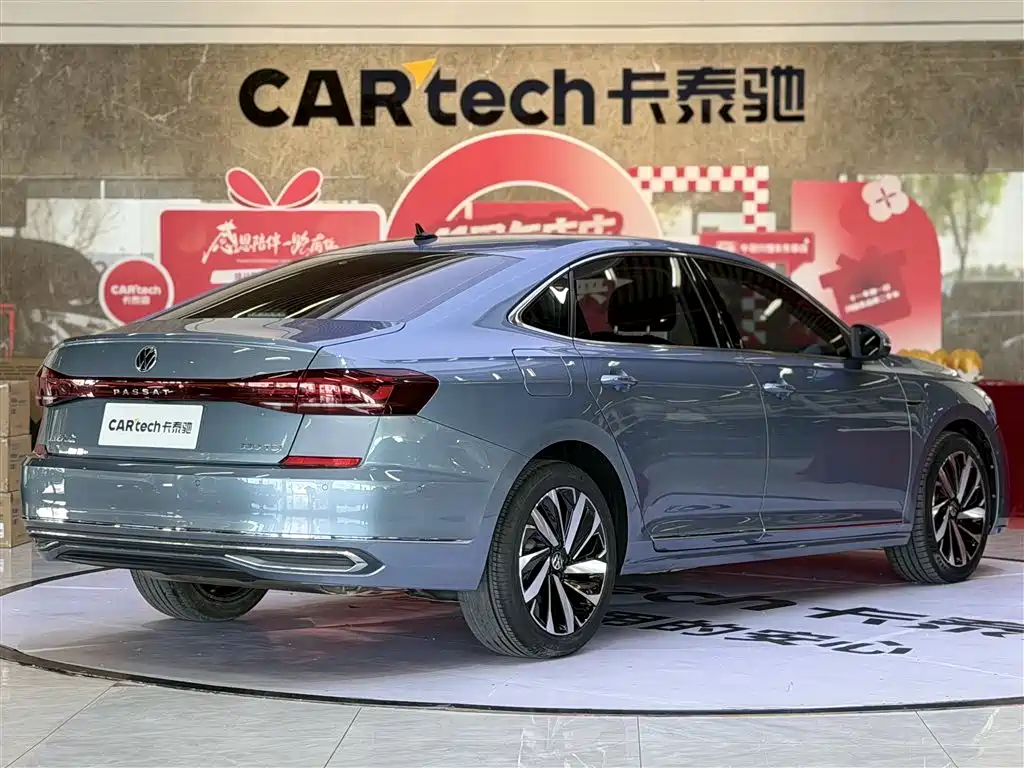 Volkswagen Passat 2022