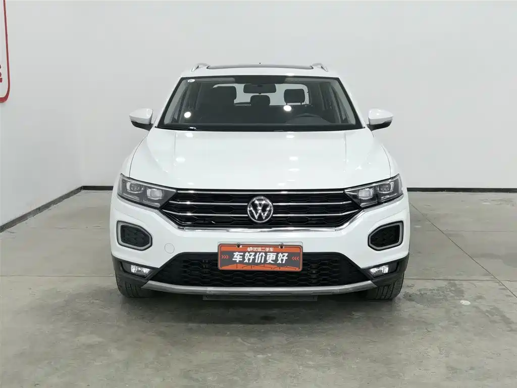 Volkswagen T-Roc 2023 — фото 3