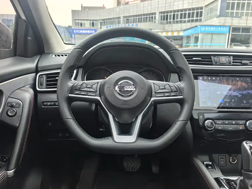 Nissan Qashqai 2023 — фото 10