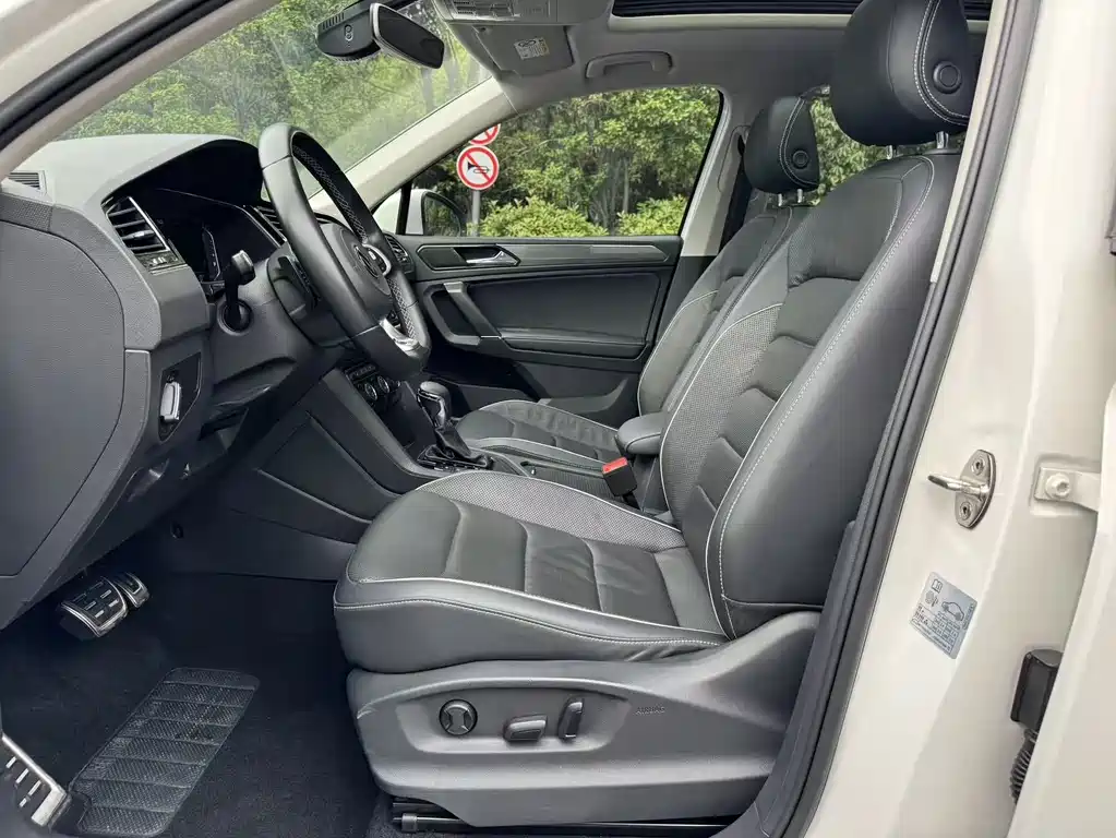 Volkswagen Tiguan L 2020