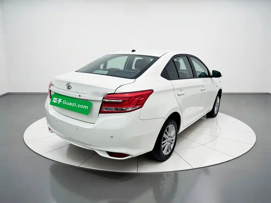 Toyota Vios 2018 — фото 12