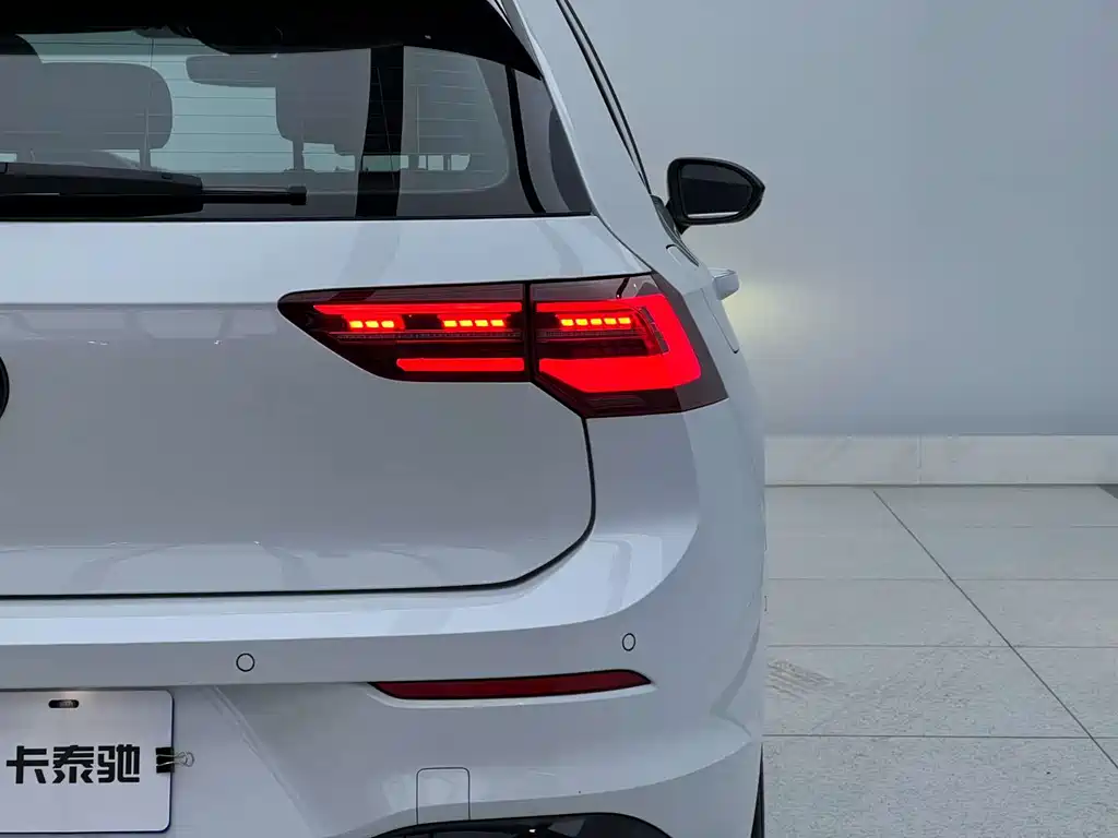 Volkswagen Golf 2022