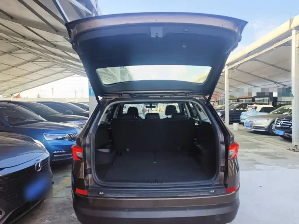 Skoda Kodiaq 2018 — фото 19