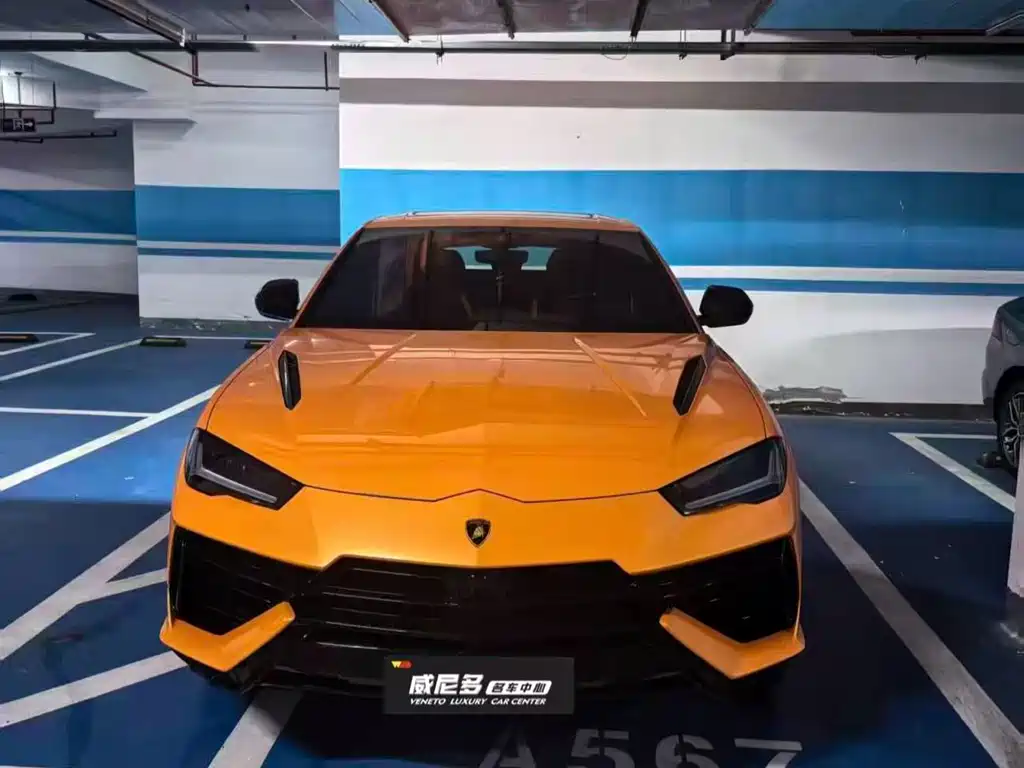 Lamborghini Urus 2023