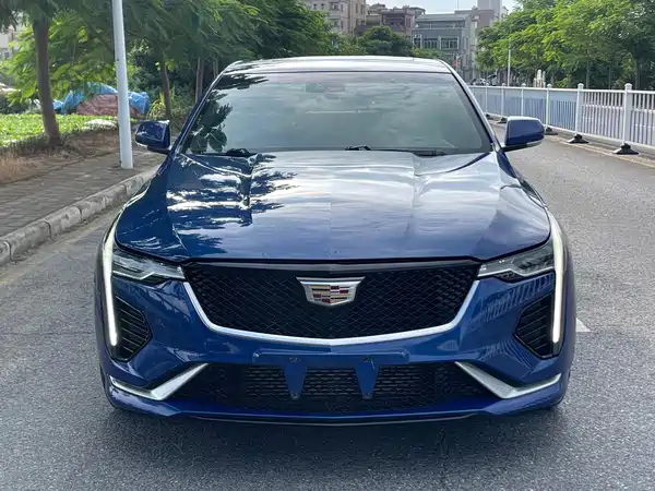 Cadillac CT4 2020