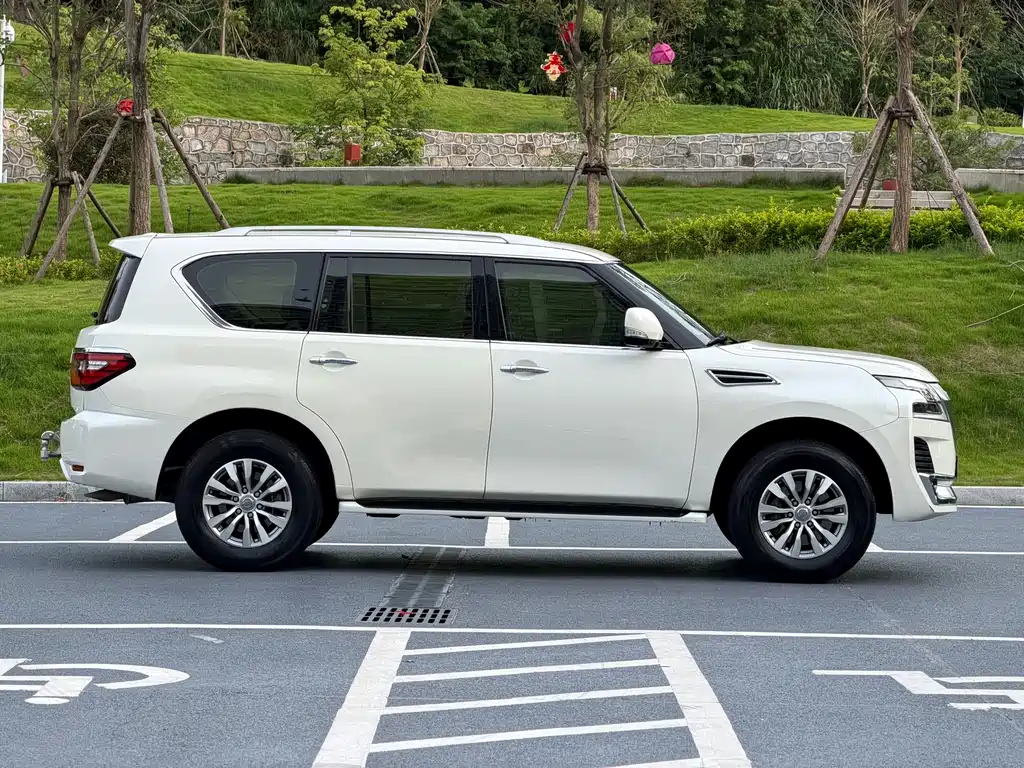 Nissan Patrol 2019 — фото 4