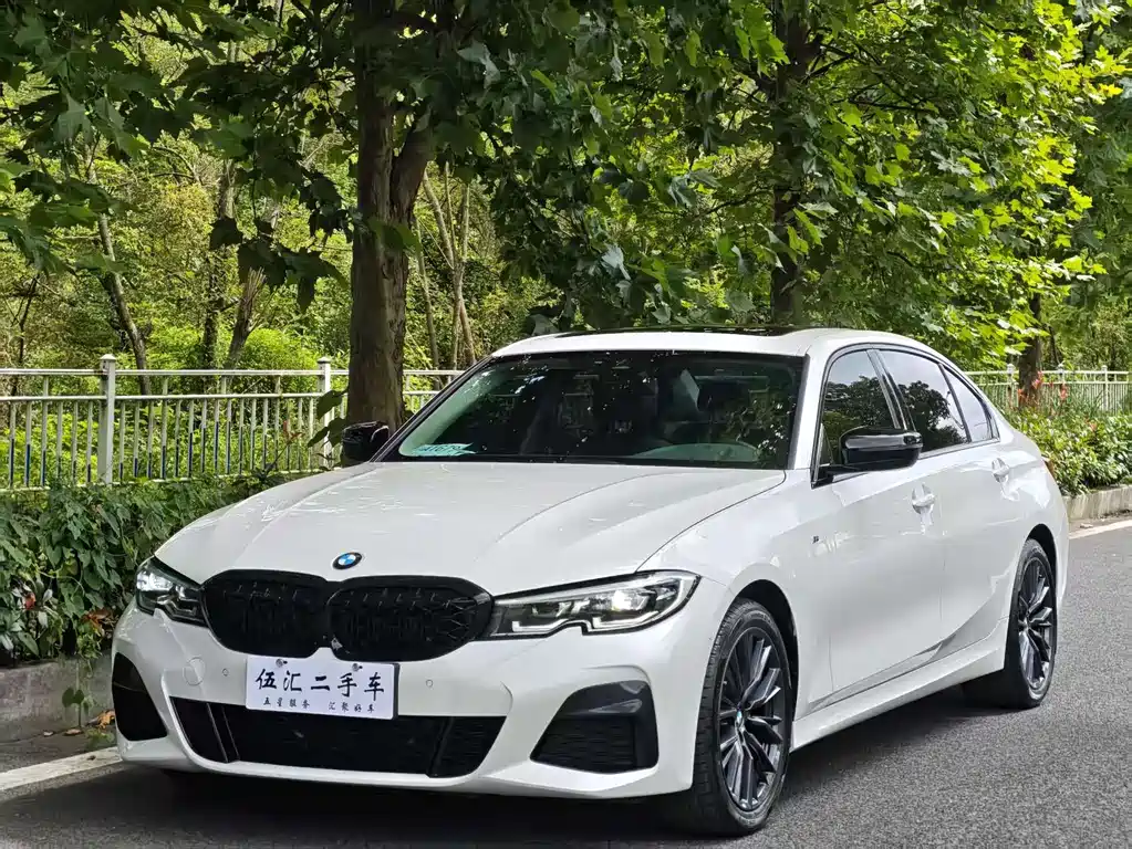 BMW 3 Series 2021
