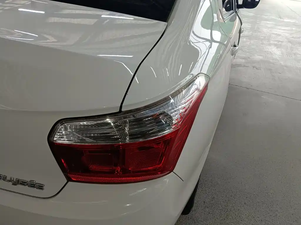 Citroen Elysee 2016 — фото 24