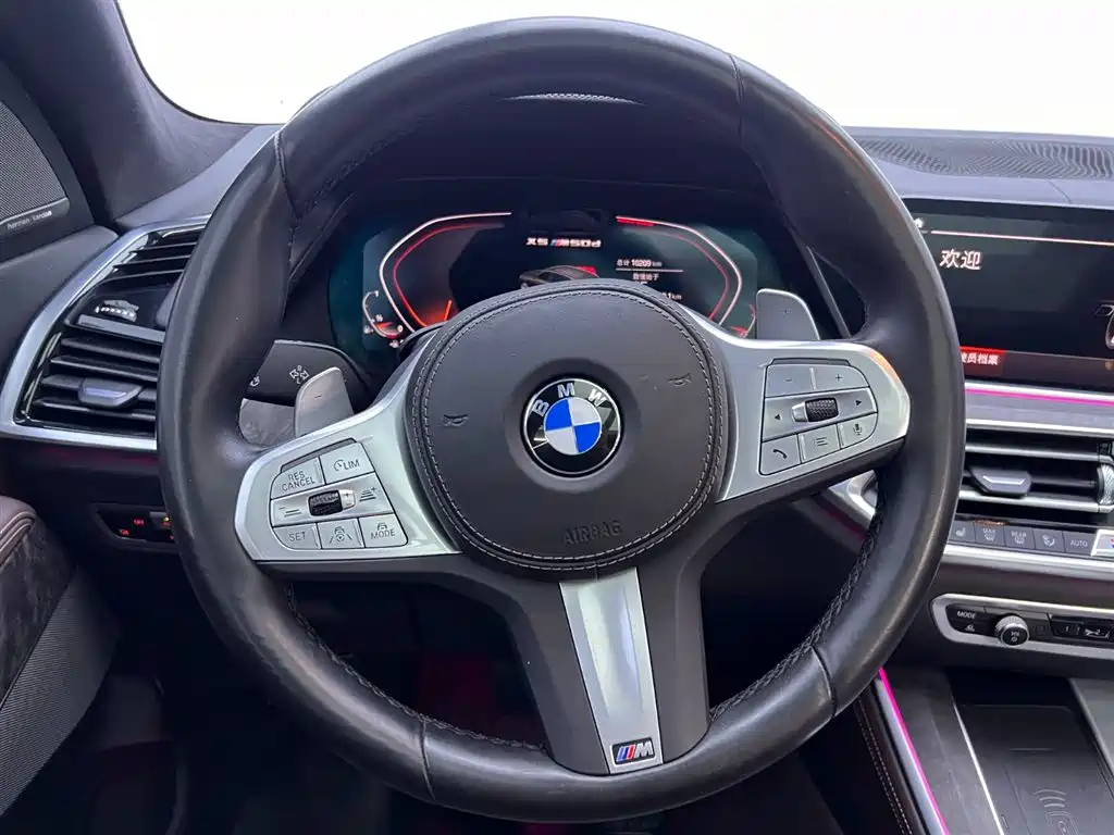 BMW X5 2024 — фото 21
