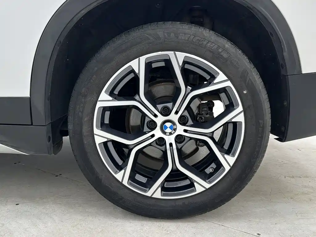 BMW X1 2022 — фото 17