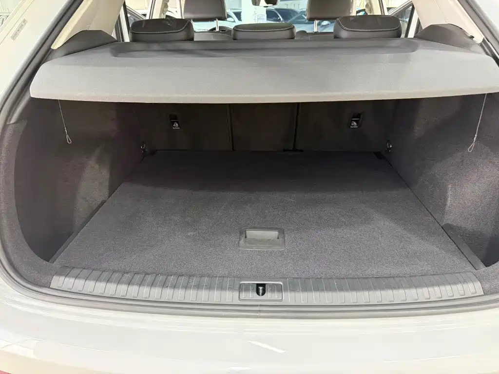 Audi Q3 2023 — фото 18