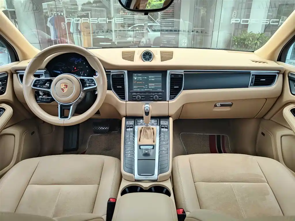 Porsche Macan 2014 — фото 19