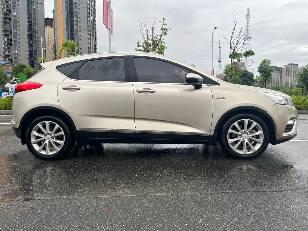 Geely Emgrand GS 2018