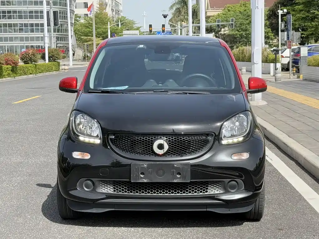 smart Forfour 2018 — фото 2
