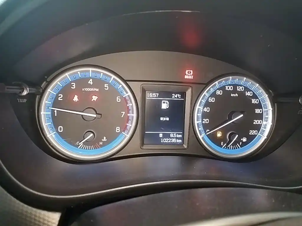 Suzuki S-Cross 2015 — фото 12