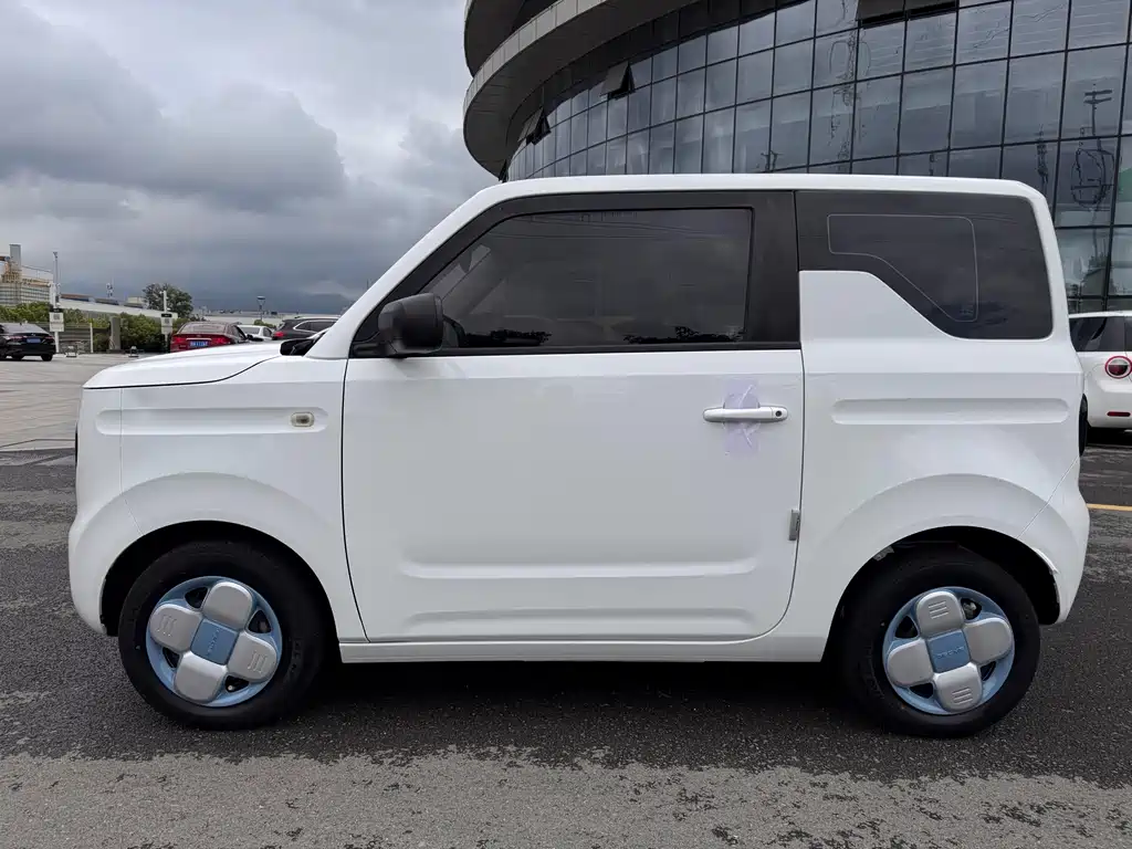 Geely Galaxy Panda 2023 — фото 20