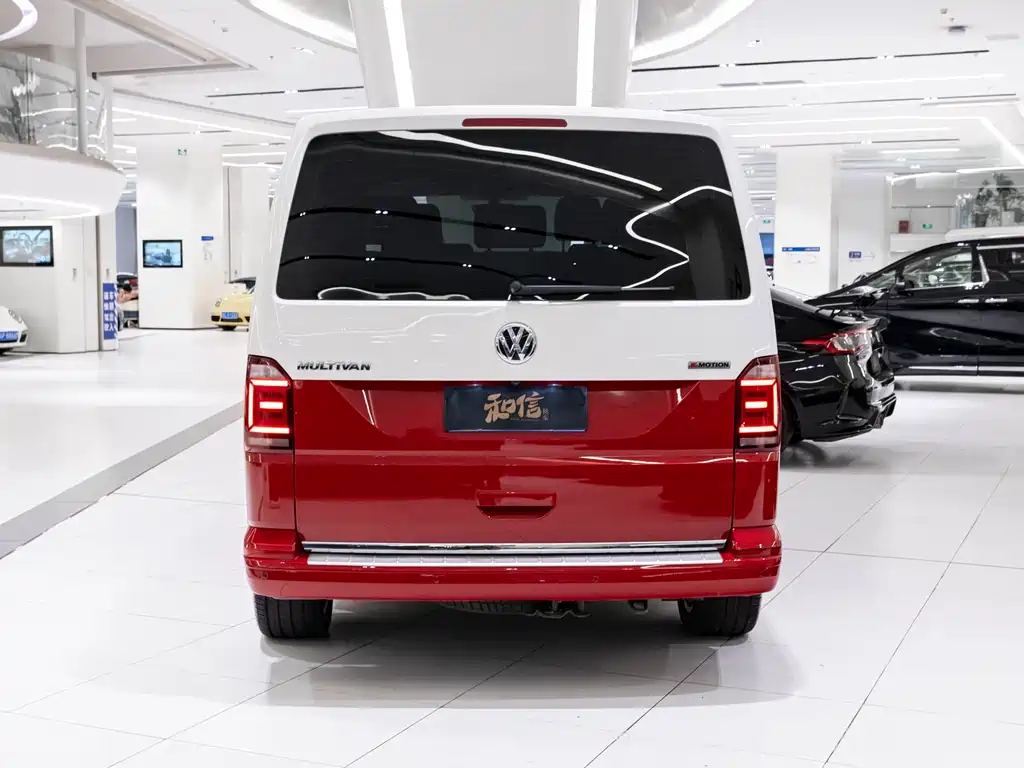 Volkswagen Multivan 2019 — фото 4
