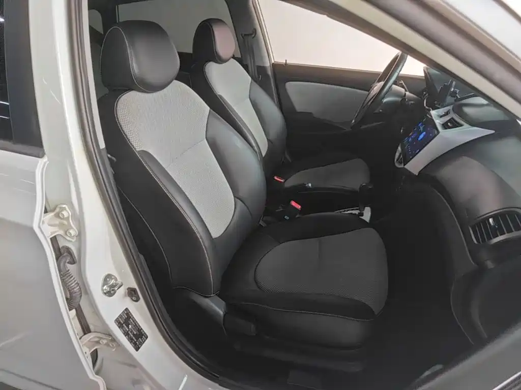 Hyundai Ruiyi 2015 — фото 25