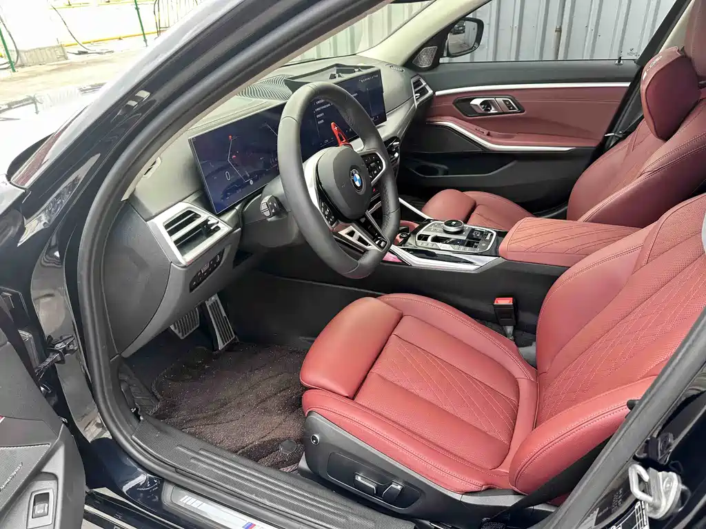 BMW 3 Series 2025 — фото 10